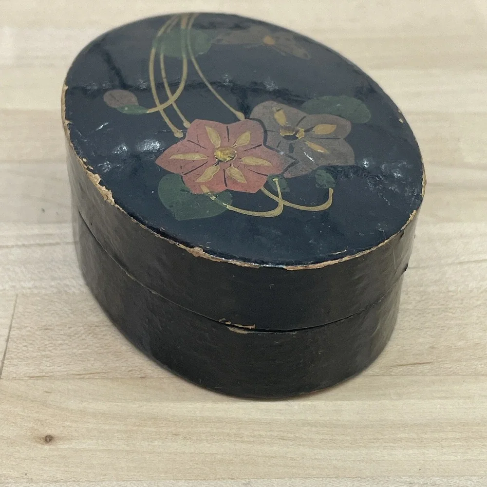 Vtg Trinket Box Paper Mache‎ Hand Painted Lacquered Butterfly Floral Oval Lid